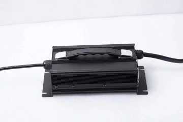 14.6V 40A LiFePO4 Lithium Battery Charger for 12V LiFePO4 Battery